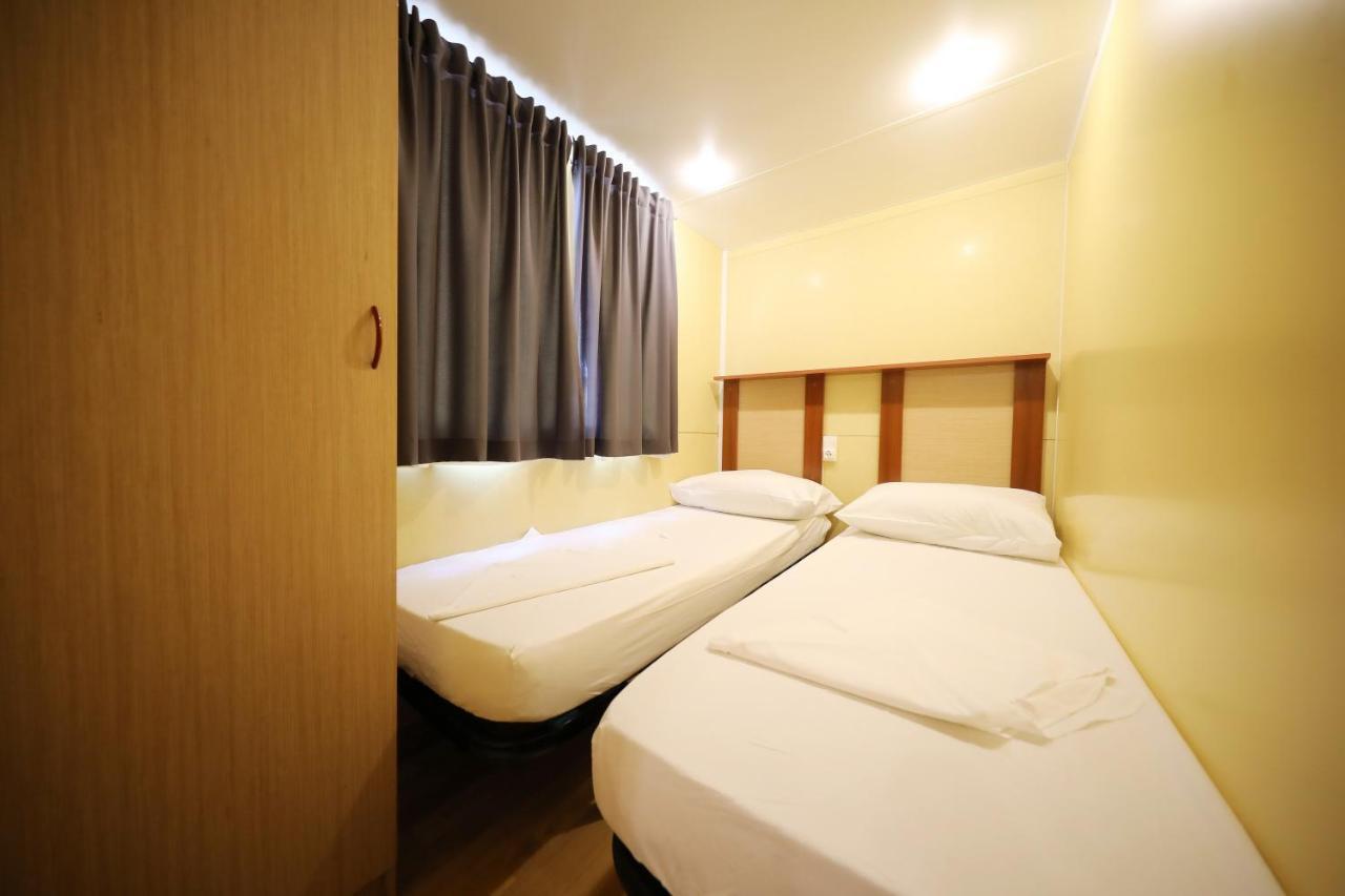 Camp Porat Hotel Povljana Luaran gambar